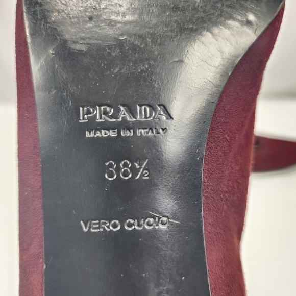 Prada Burgandy Suede Pointed Toe Pumps  Prada Size 38.5 US 8.5 made in Italy! - Picture 4 of 10